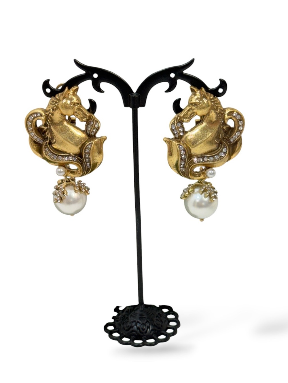 Neiman Marcus Gold Lion Pearl Drop Statement Earrings NWT - Picture 7 of 8